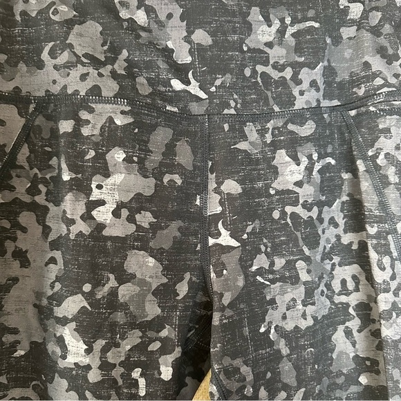 Sweaty Betty The Power 7/8 Length Size Medium - Picture 2 of 7